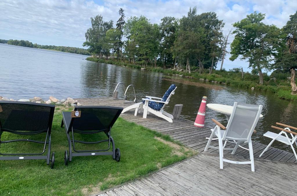 Vasteras House | Pärla med egen brygga