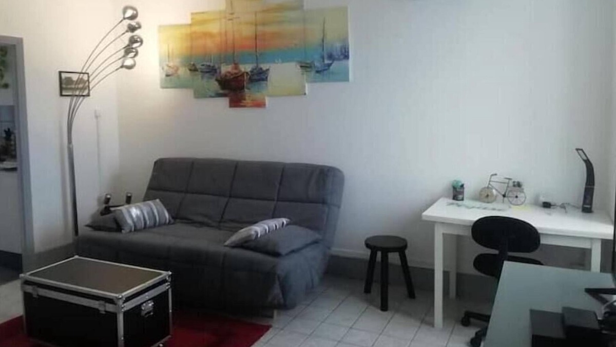 Fourchambault Apartment | Pégase Classé 3 Animaux Bienvenus, Supermarché à Côté, Terrasse Privée