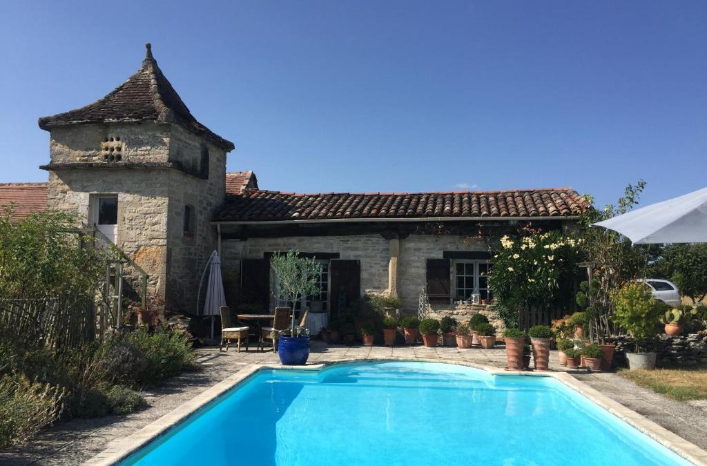 Caylus Bed & Breakfast | Pérard Chambres D’Hotes