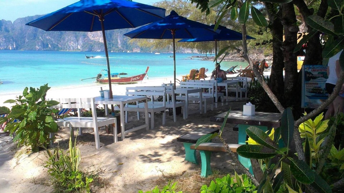 Ko Phi Phi Hotel | P.P. Blue Sky Resort