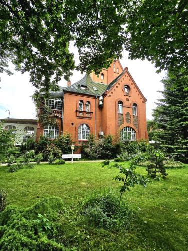 Chojnow House | Pałacyk Chojnów