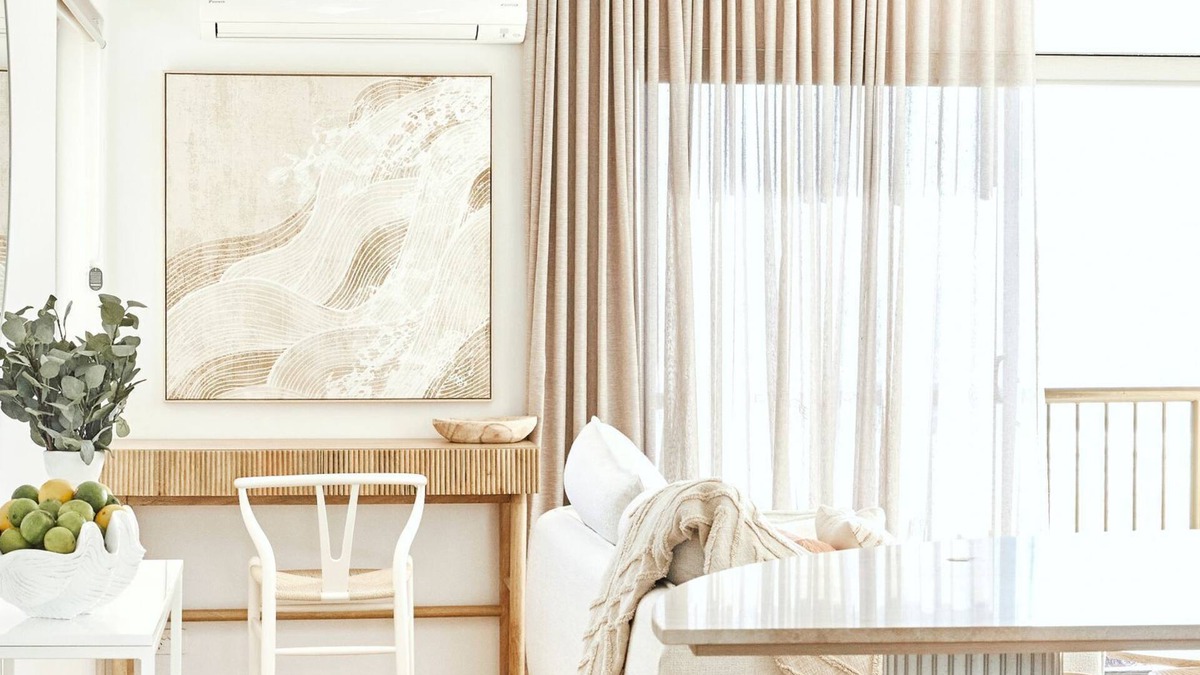 Palm Beach Apartment | Pacific Breeze 6 - Absolute Beachfront - Min. 2 Night Stays & Linen Provided!