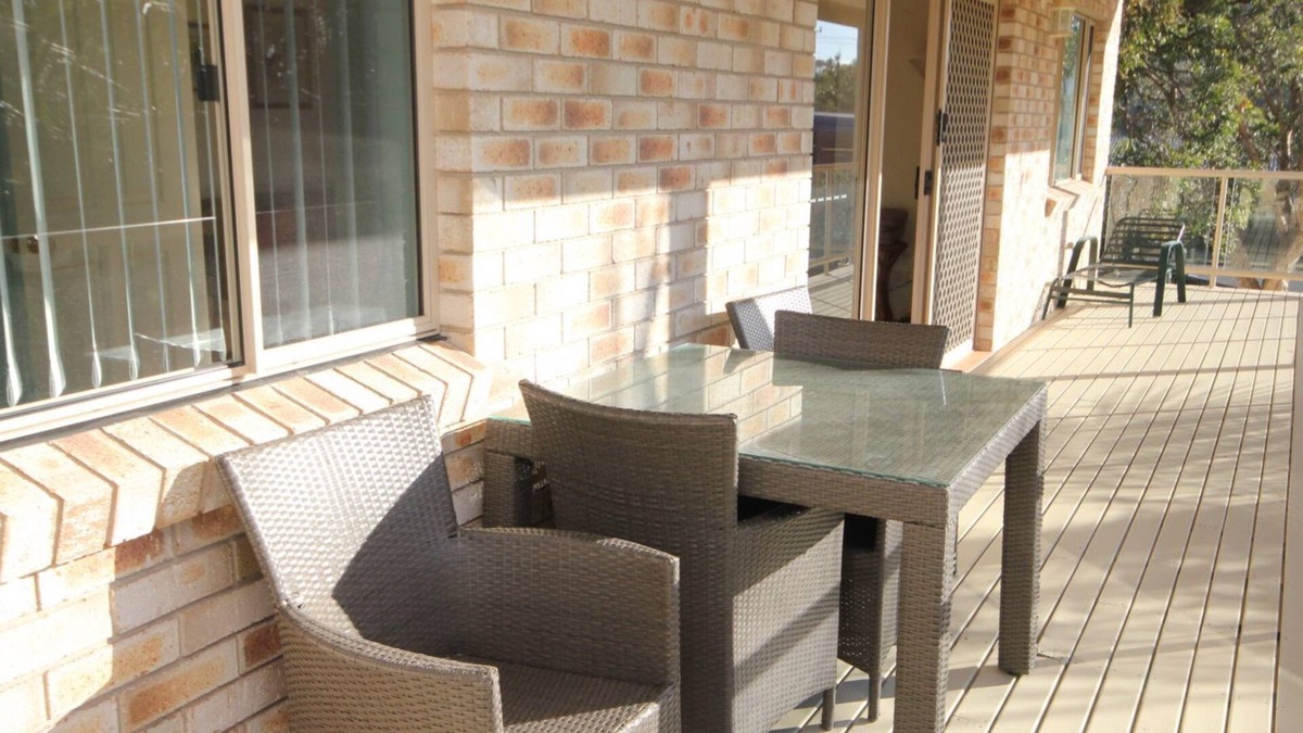 Dunbogan House | Pacific Breeze - ocean views from BBQ deck