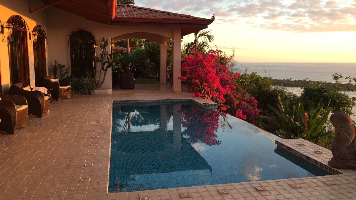 Ciudad Cortes Villa | Pacific Coastal Luxury Villa. Oceanfront View! Si Sea See!