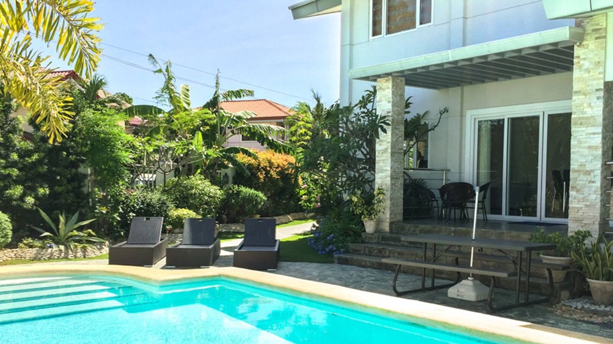 Lapu-Lapu Villa | Pacific Luxury Villas, Boutique Resort, Wellness & Private spa and pool