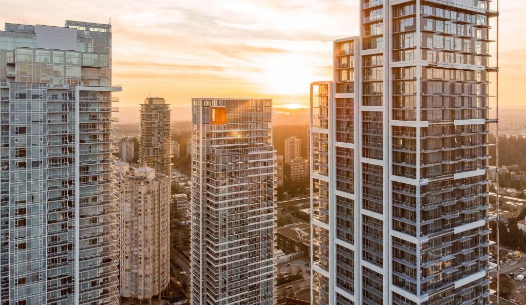 Metrotown Apartment | Pacific Sweet Place @Metro