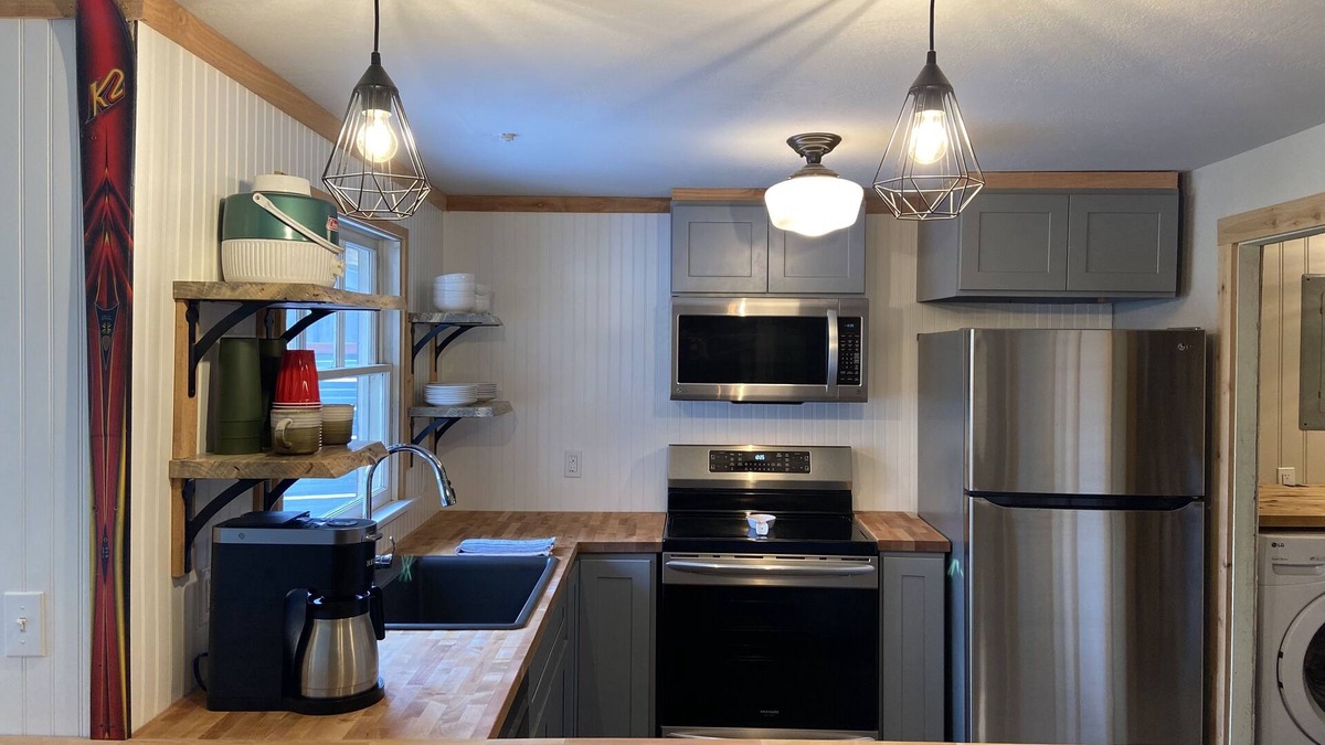 Packwood House | Packwood’s BaseCamp@MtRainier 2bd/2bth-pets