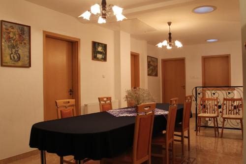 Egerszalok House | Pacsirta Vendégház