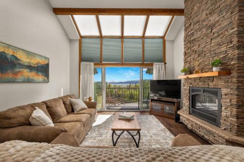 Bigfork House | Paddle & Pine - Lake Views & Private Dock Access