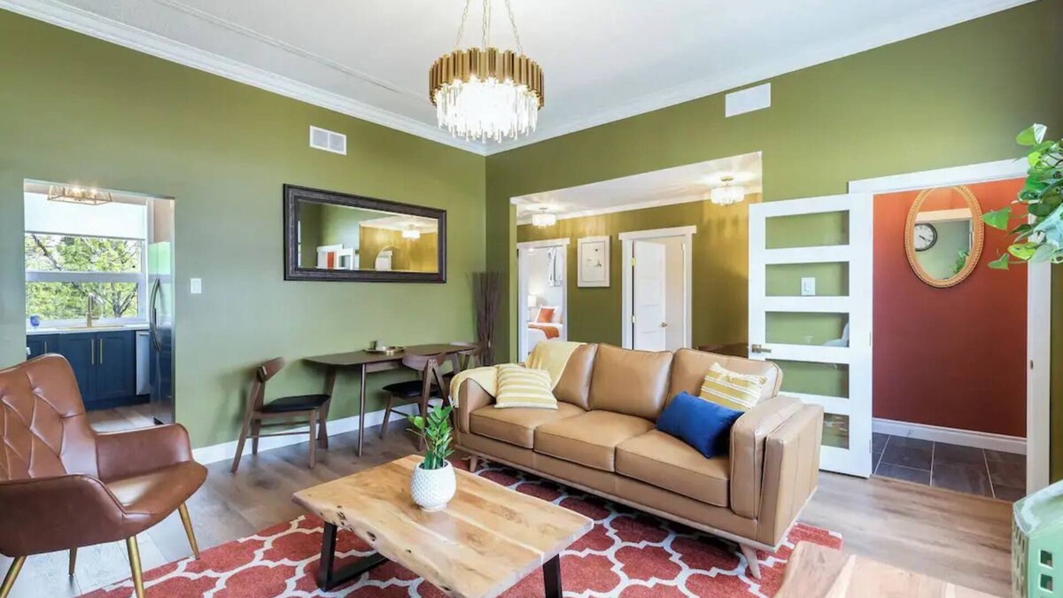 Whitehorse House | Paddy's Pond Placenn