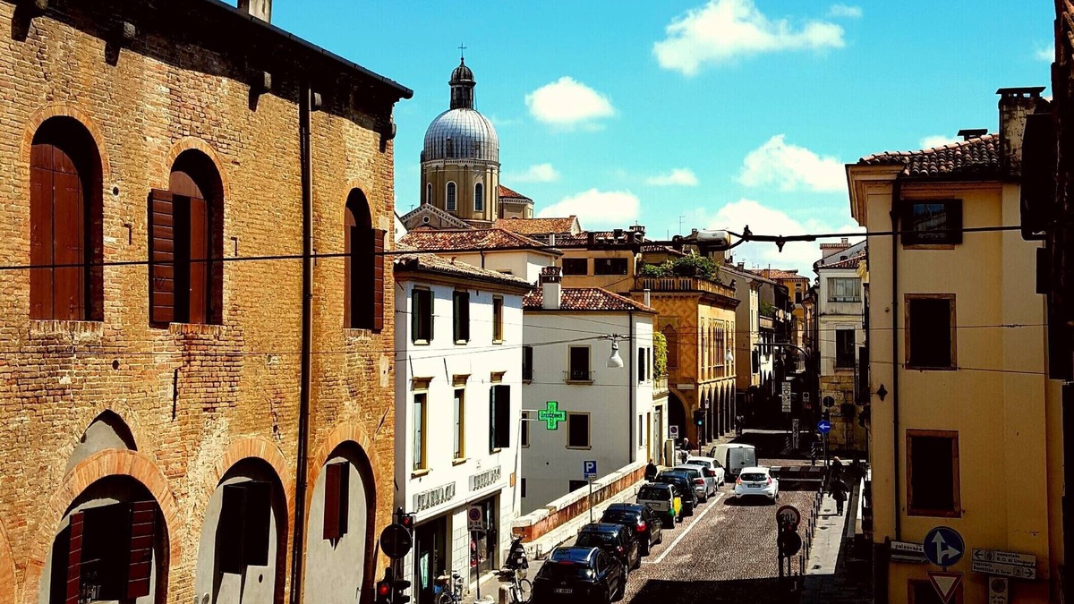 Historic Centre Apartment | PADOVA historical center WIFI A/C
