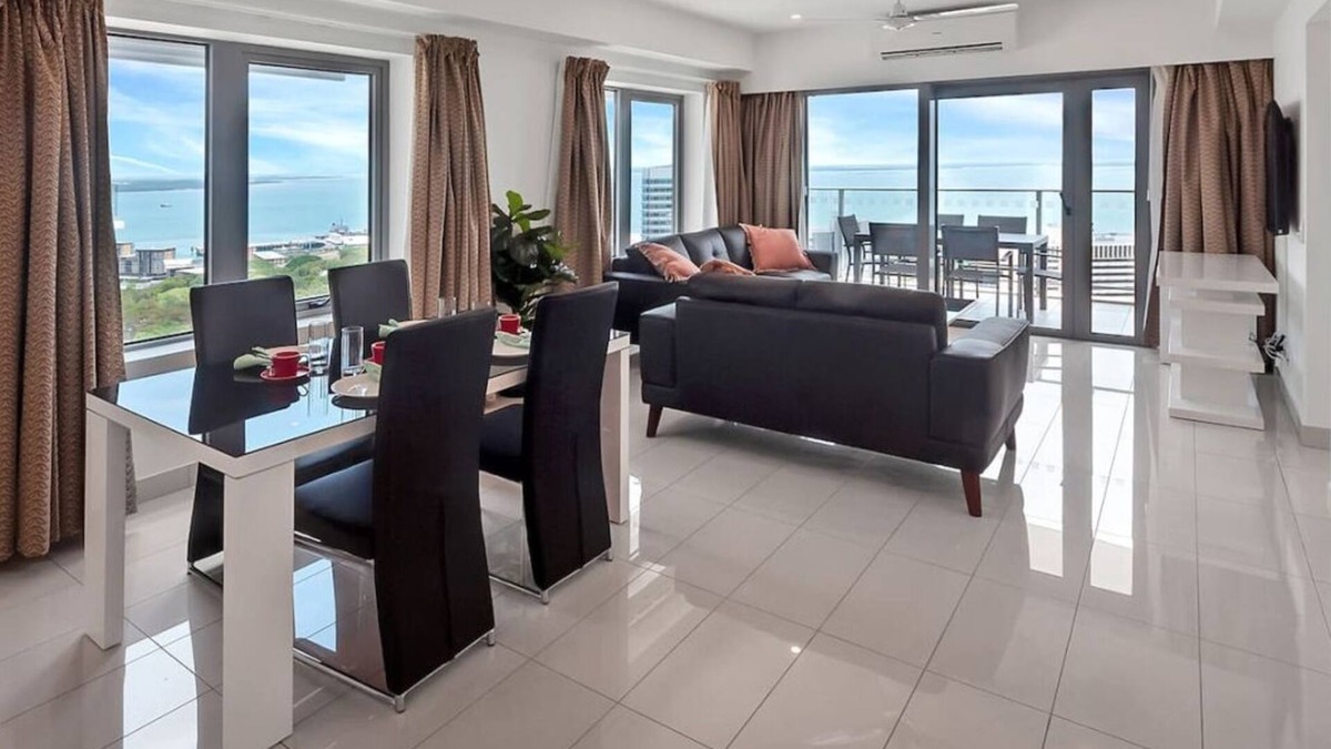 Darwin City Centre Apartment | "Padstow" Darwin City Penthouse
