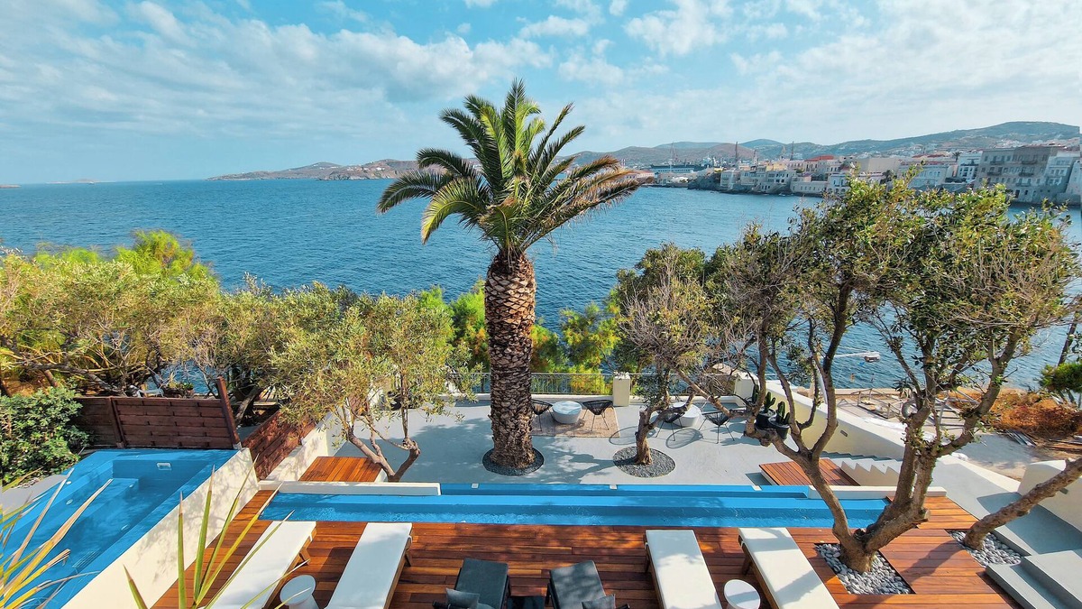 Ermoupoli House | Pafsilipon Suites