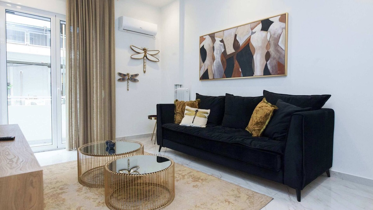 Pangrati Apartment | Pagrati Premium Living 2 Bd House with Balcony