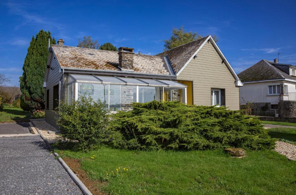 Renwez House | Paisible Maison entière 140m2 avec véranda vue sur la campagne