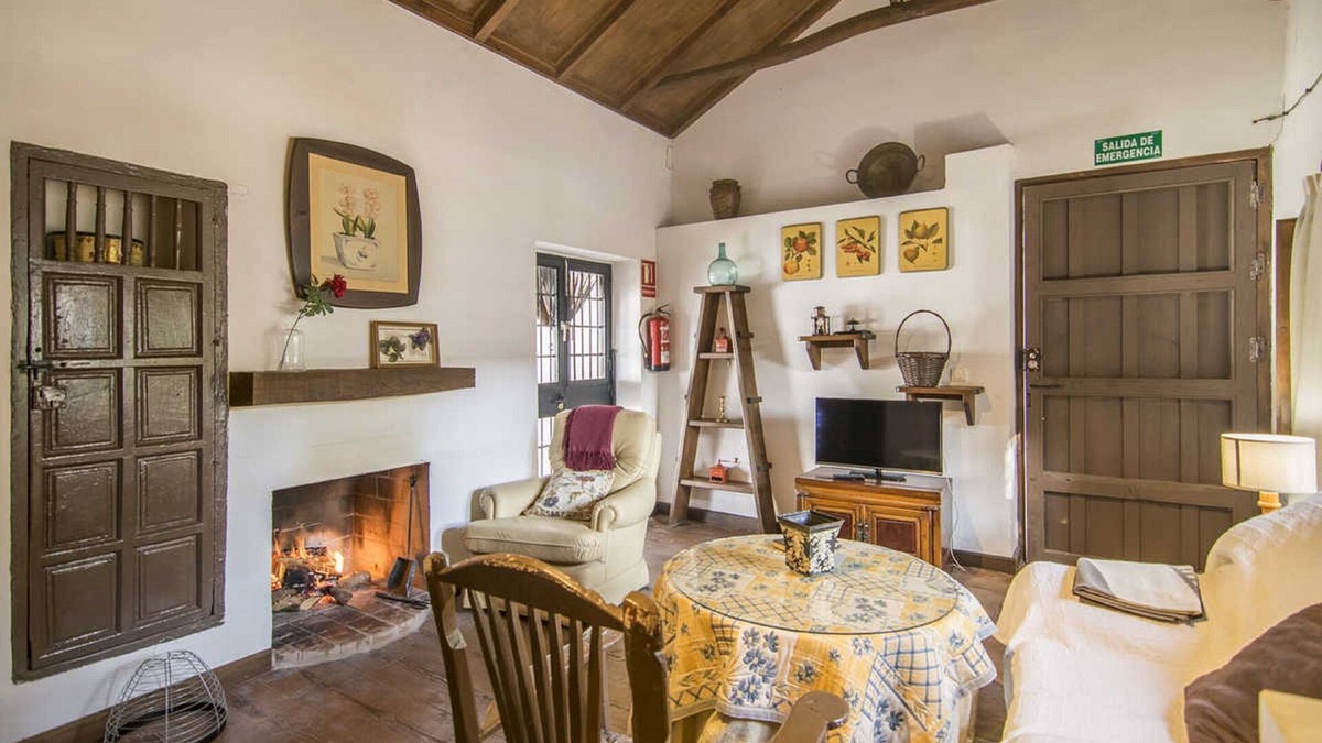 Escoznar Cottage | PAJAR, Beautiful rural house 20 minutes from Granada, ideal to enjoy as a couple
