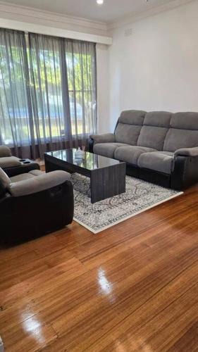 Pakenham Villa | Pakenham Villa