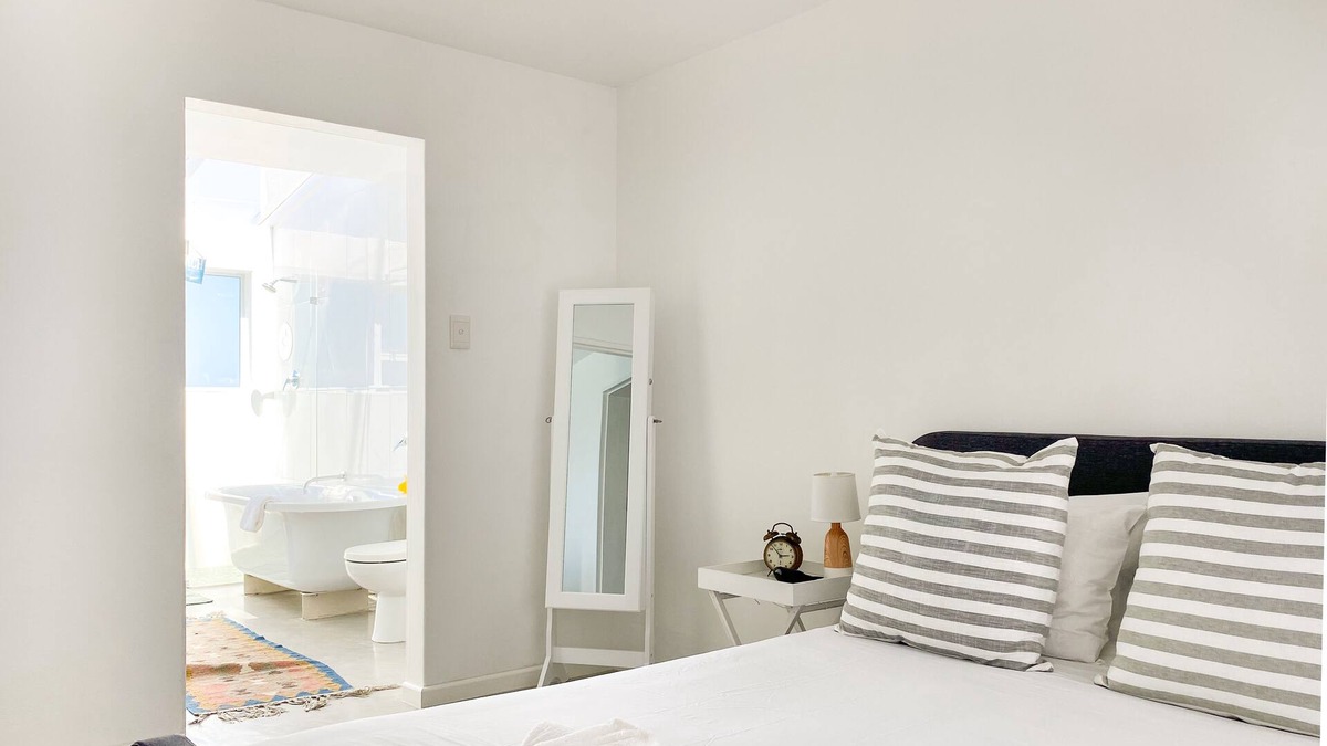 Cape Peninsula Condo | Palace Hill Apartment