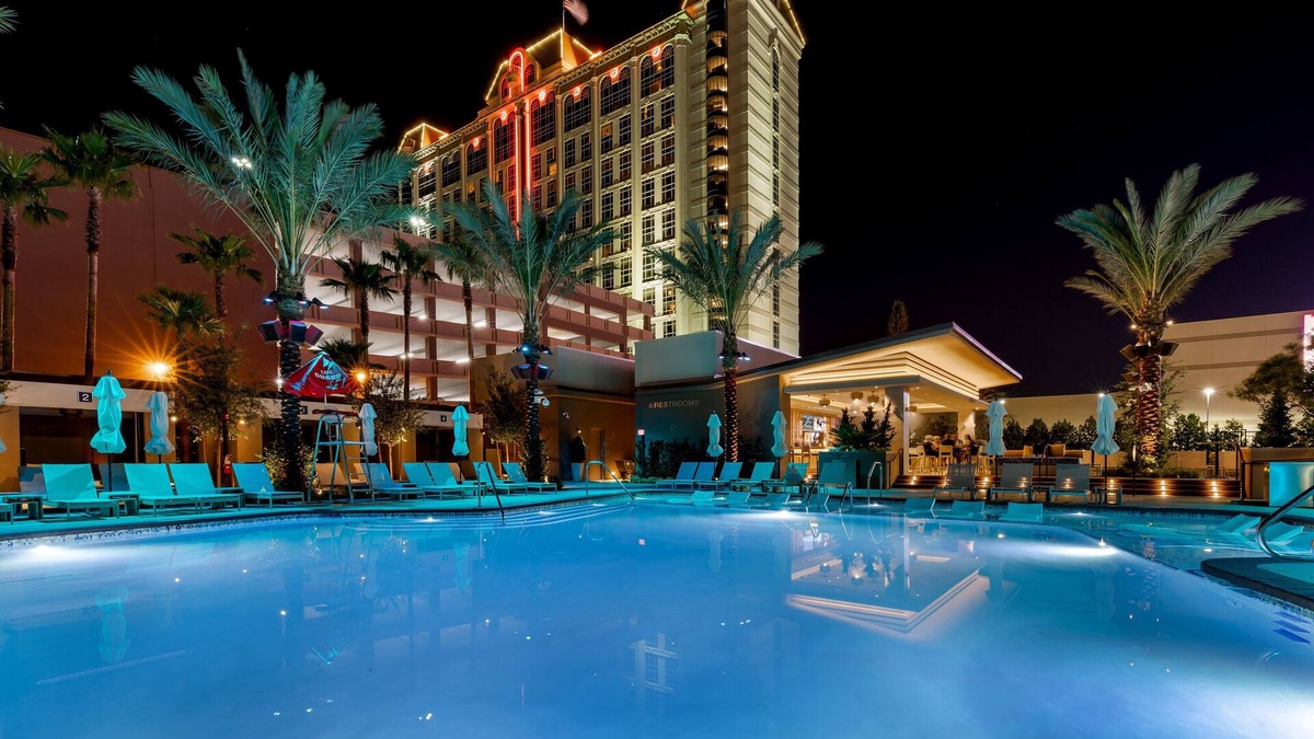 Rancho Oakey Resort | Palace Station Hotel and Casino