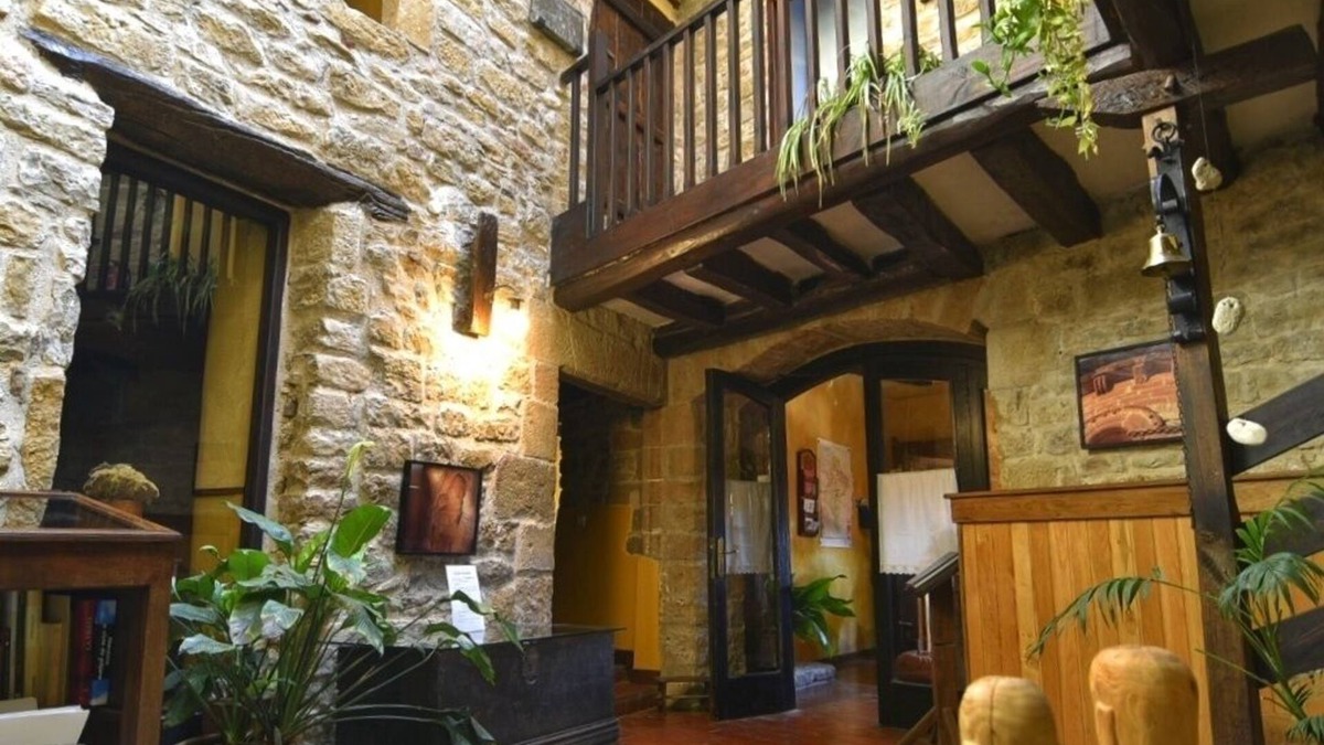 Orisoain House | Palacio de Orisoain