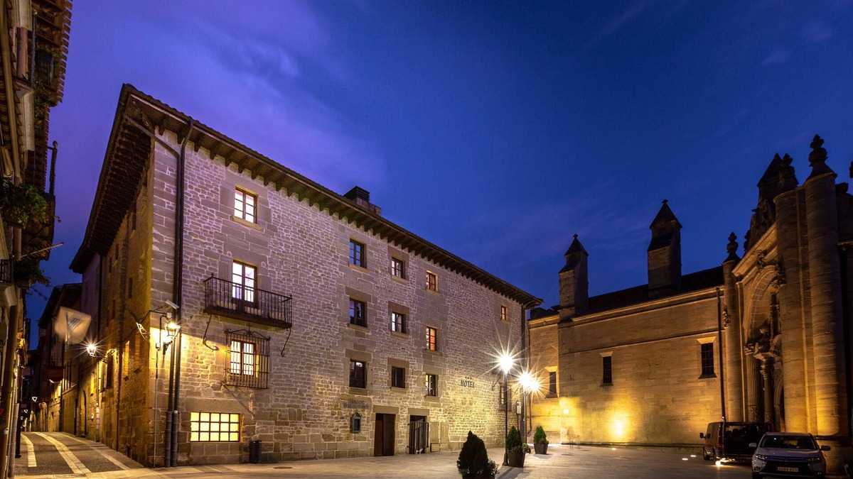 Viana Hotel | Palacio de Pujadas