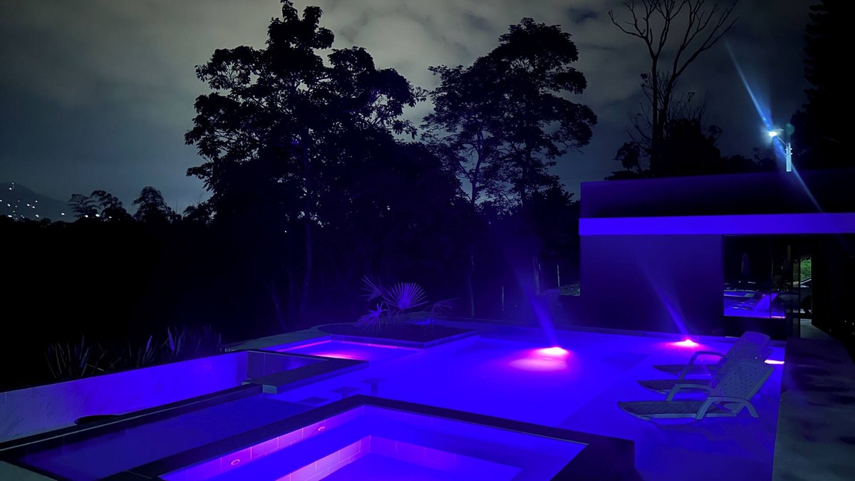 Pereira Villa | Palacio del sol + jacuzzi climatizado + piscina de lujo