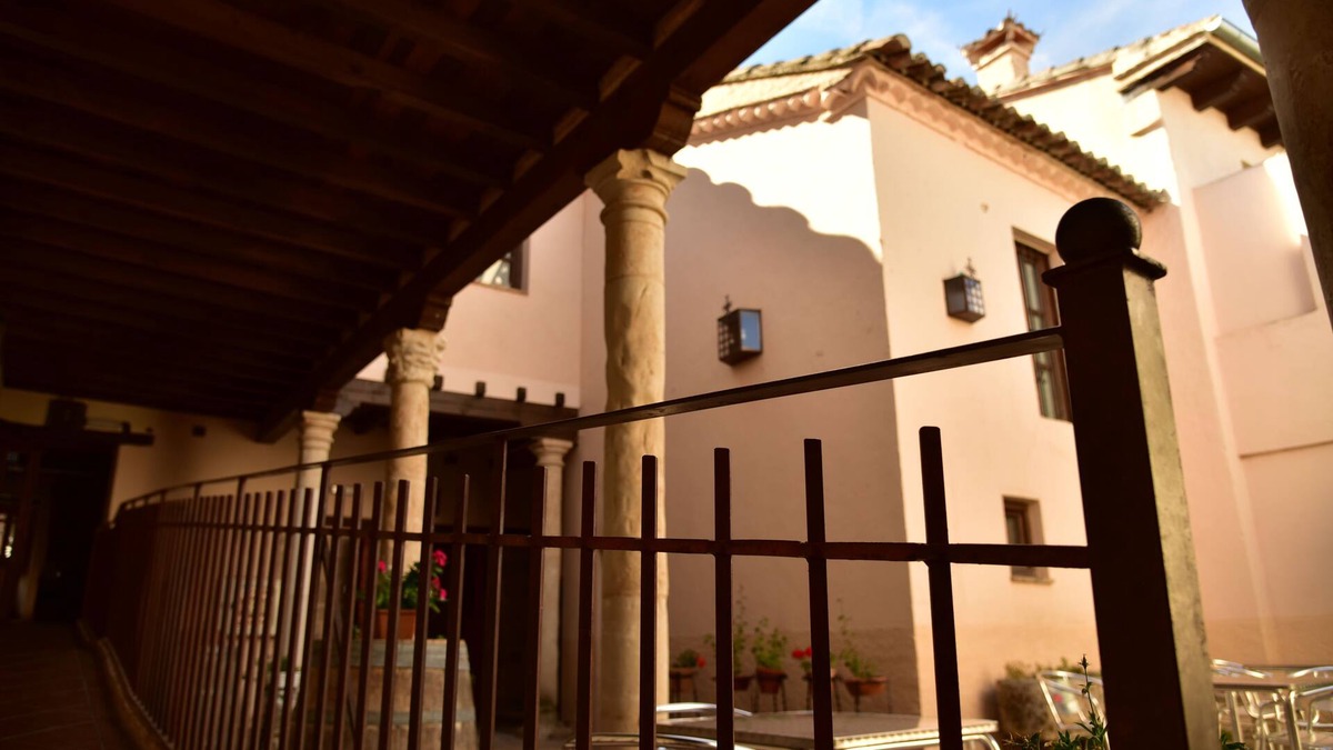 Toro Hotel | Palacio Rejadorada