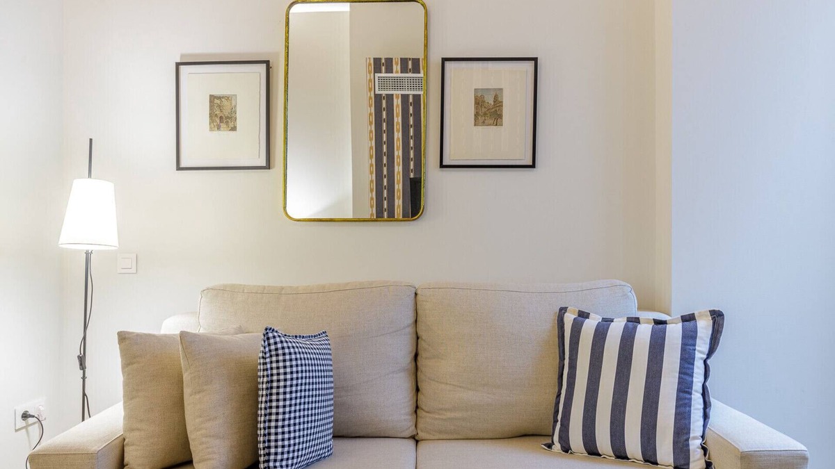 La Goleta Apartment | Palacio Vegafuente 2.5