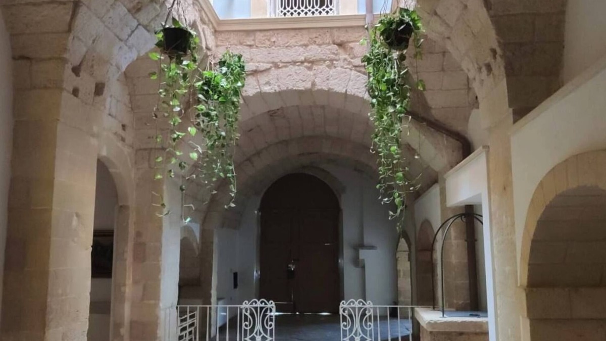 Sogliano Cavour House | Palais Duma - ancient palace of the Art Nouveau tradition