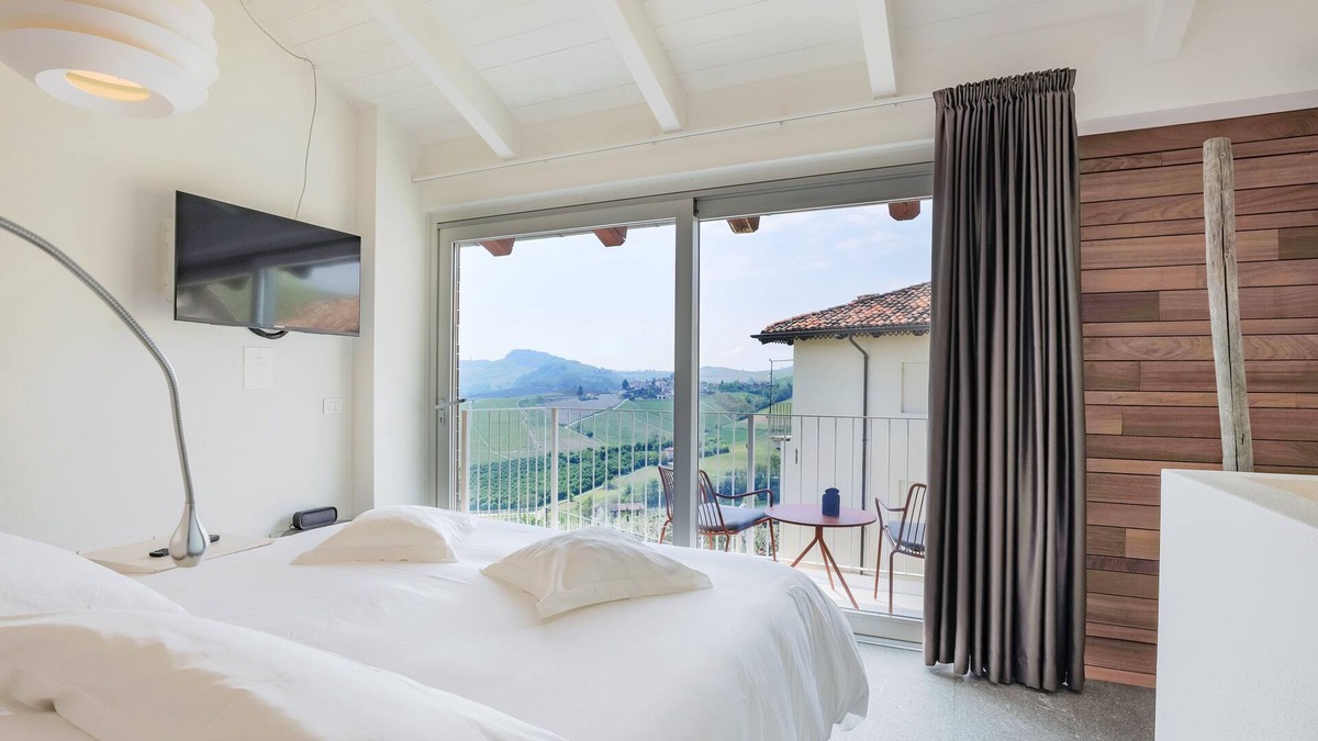 Barolo House | Palas Cerequio BaroloCruResort