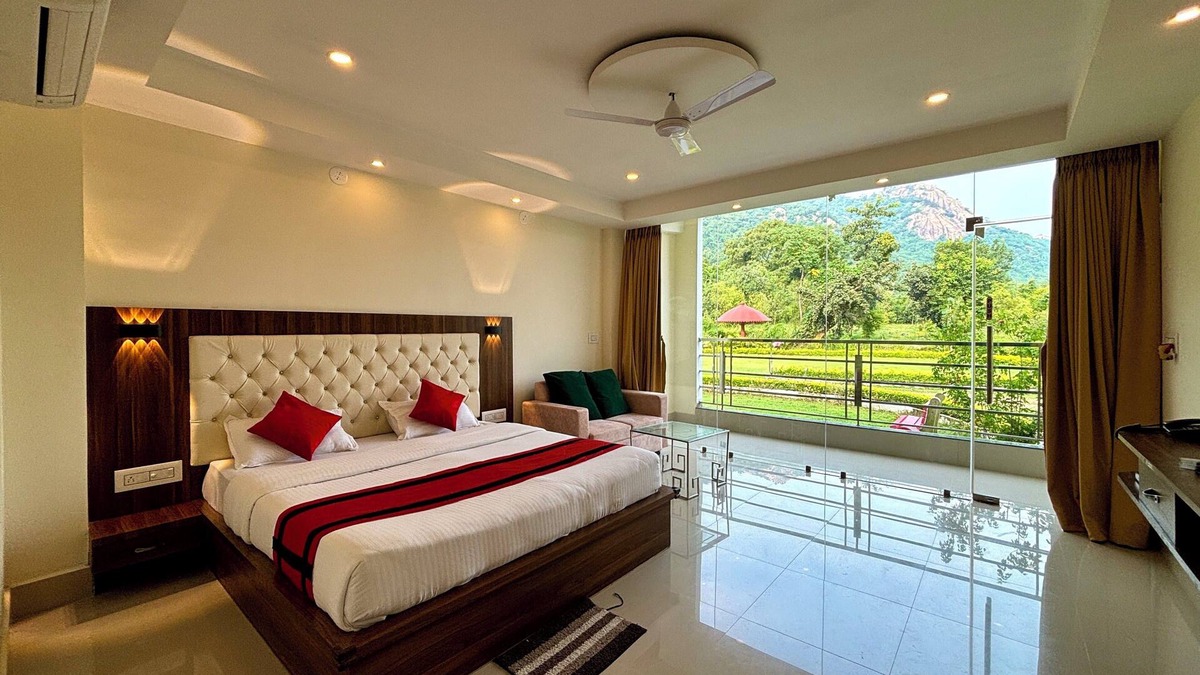 Purulia Hotel | Palashgram Eco Resort