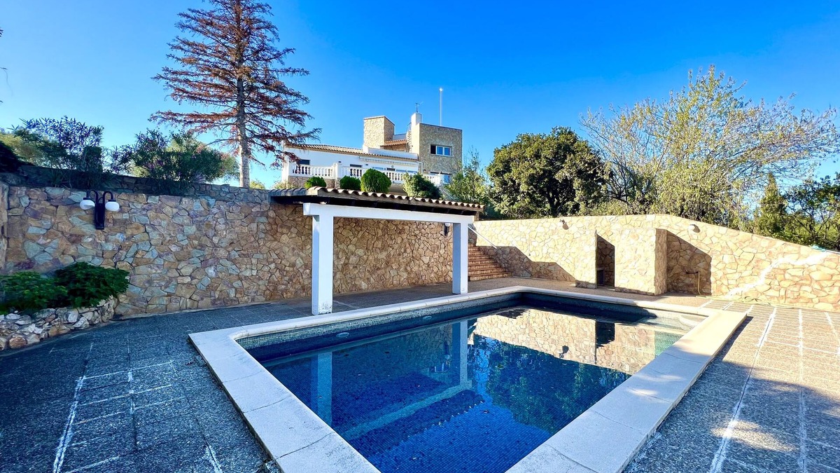 Figueres House | Palau del Vent