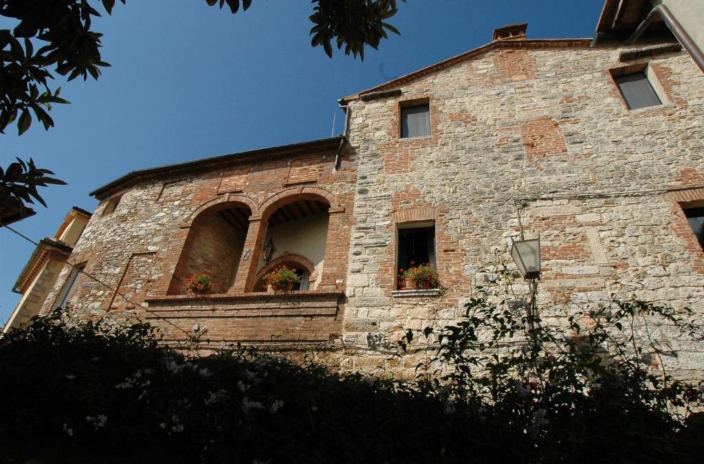 Serre di Rapolano House | Palazzo Bizzarri