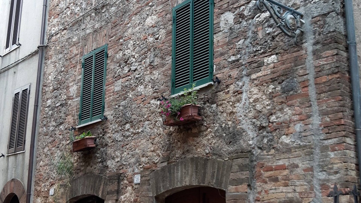 Avigliano Umbrio House | Palazzo Celembrini