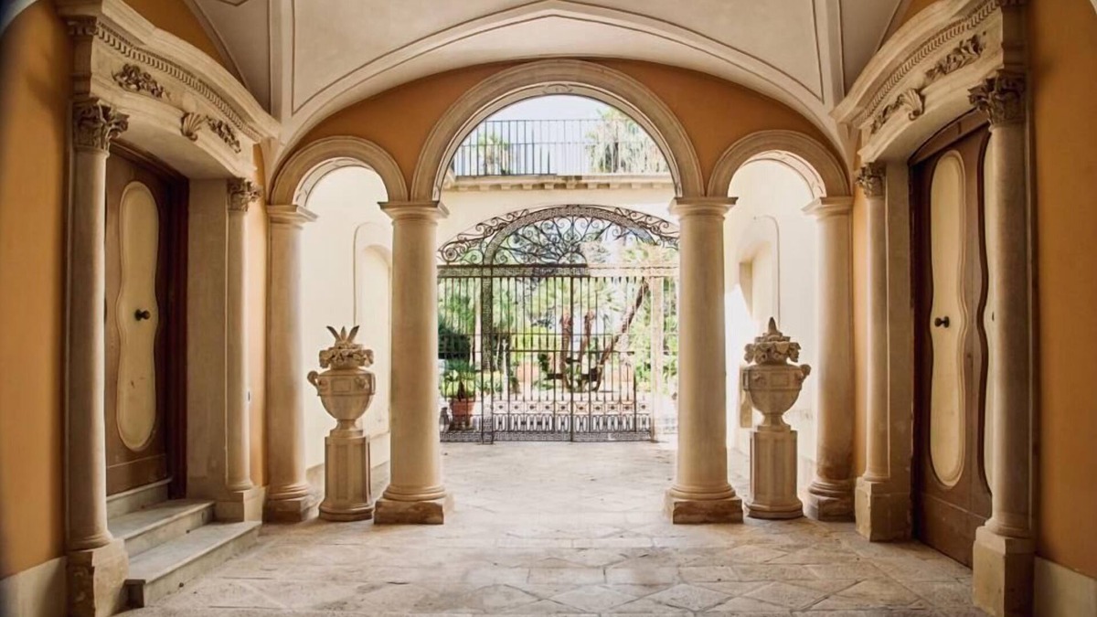 Aradeo Bed & Breakfast | Palazzo Francesco Grassi Luxury Rooms