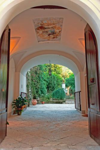 Arienzo Bed & Breakfast | Palazzo Murat Luxury Rooms
