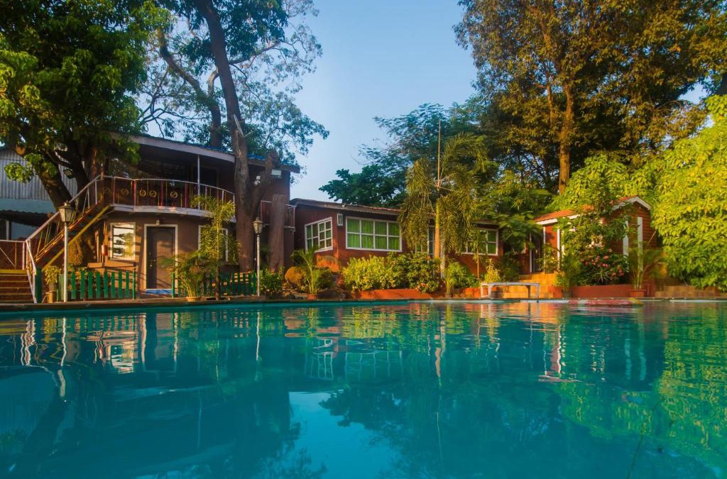 Mira Road East Hotel | Pali Village Resort