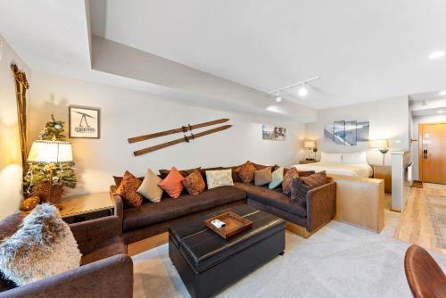 Olympic Valley Apartment | Palisades Tahoe Lodge Rentals Studio #207