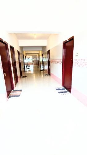 Palani Cabin | PALLIYARAI GARDENS LODGE AND HOMESTAy