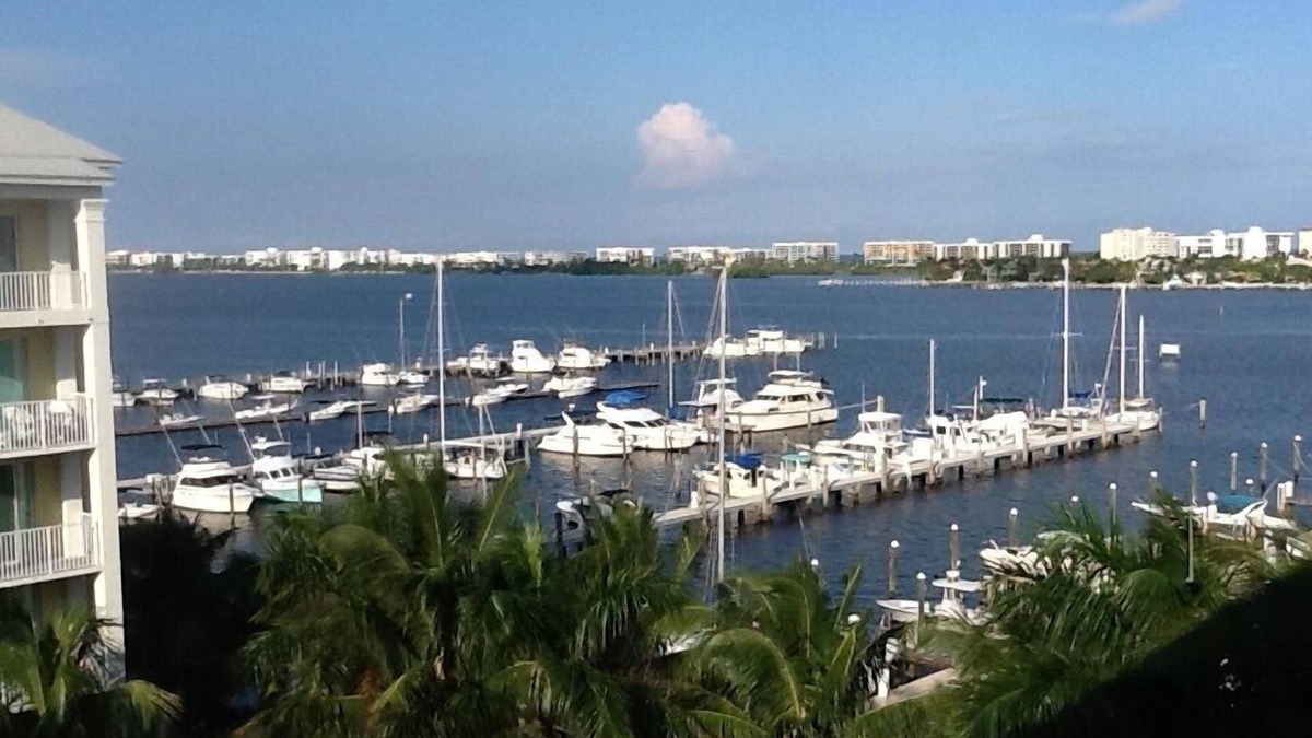 East Ocean Ave Condo | Palm Beach Area Water View Penthouse Special Rate for the month April $3500.00