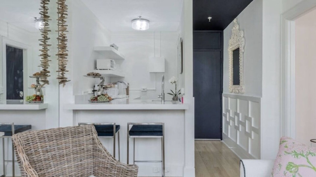 Palm Beach - West Palm Beach Apartment | Palm Beach island 1br apartment