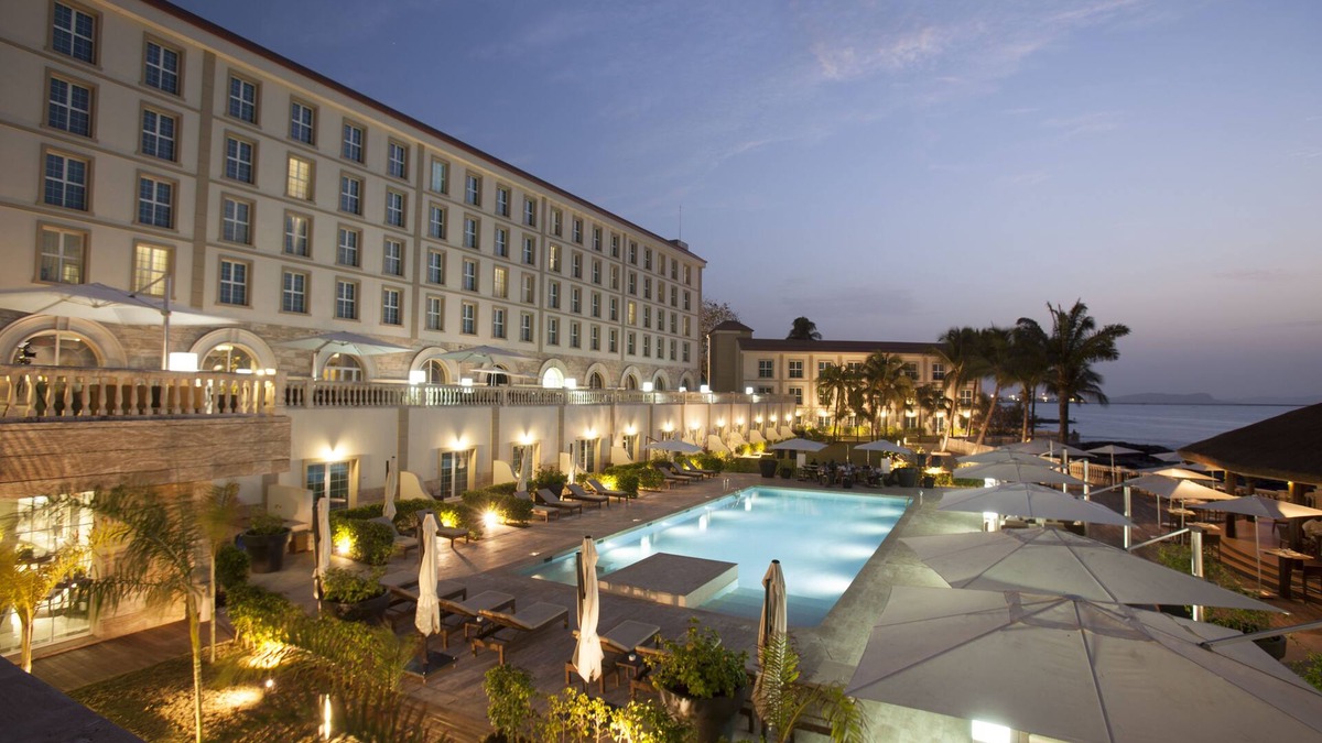Conakry Hotel | Palm Camayenne