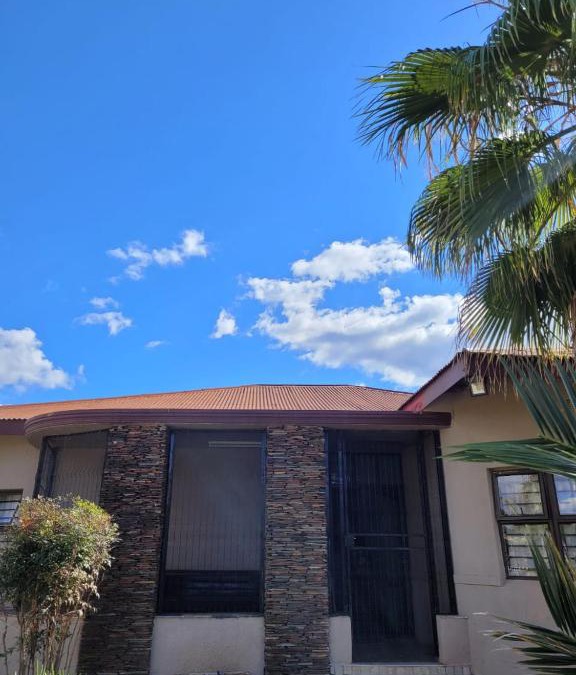 Zeerust House | Palm Guesthouse