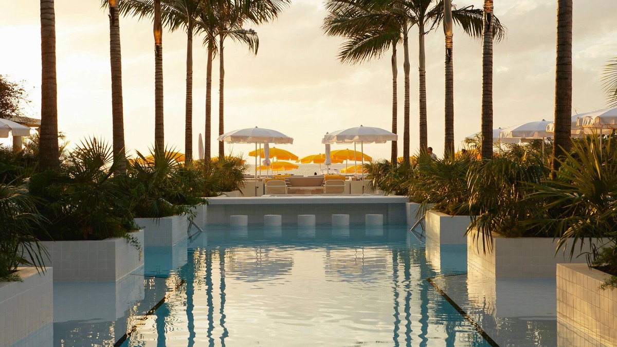 Seven Mile Beach Hotel | Palm Heights