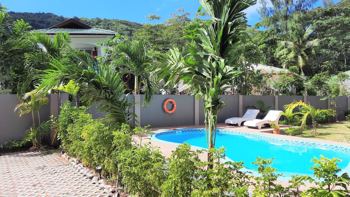 Grand Anse Apartment | Palm Holiday Apartments