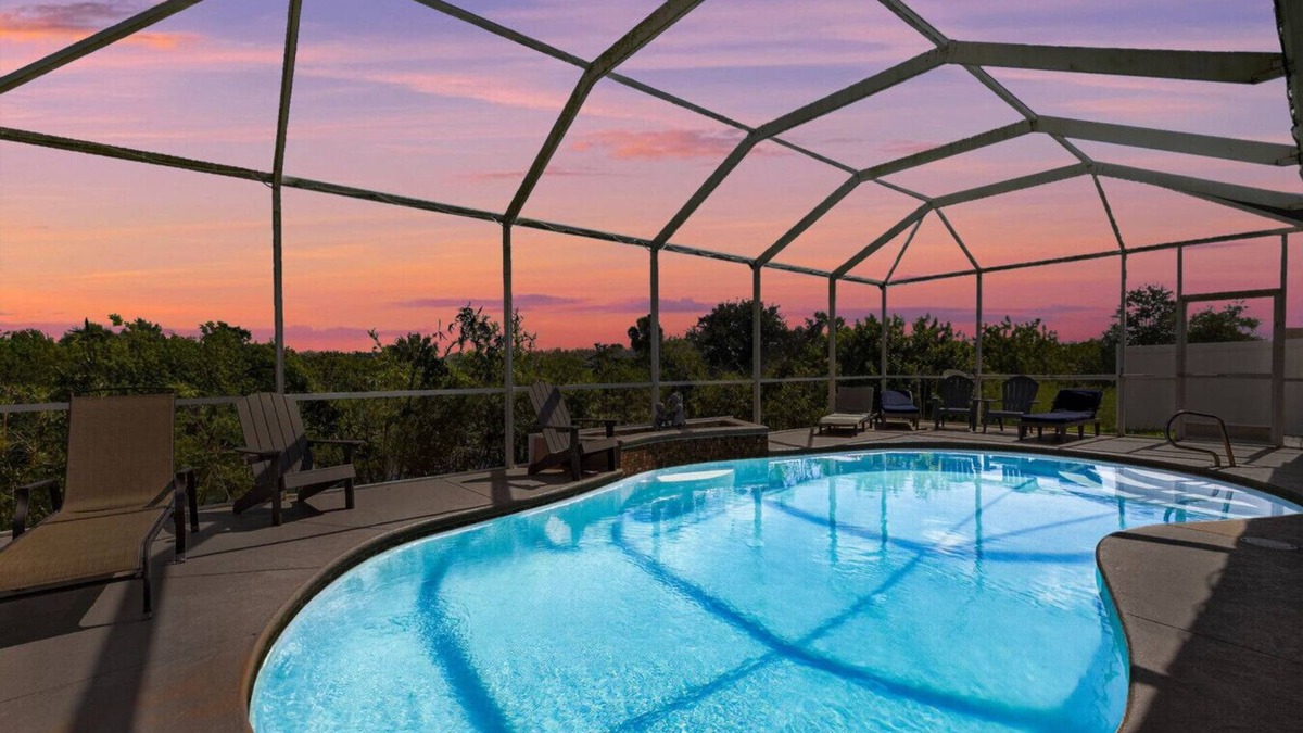 Mariner House | Palm & Play Villa - Heated Pool & Canal!