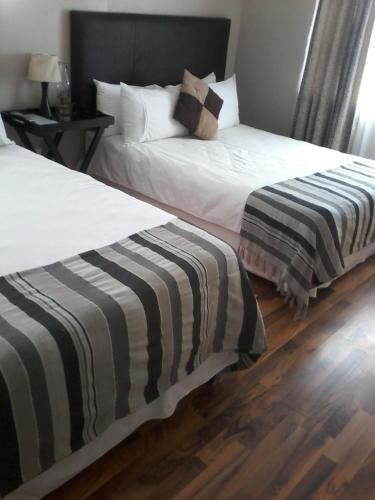 Butterworth Bed & Breakfast | Palm Springs B and B and Self Catering