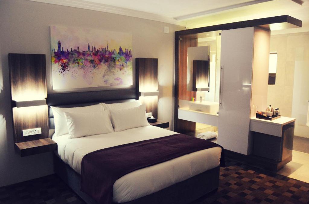 Brits Hotel | Palm Swift Luxury Accommodation