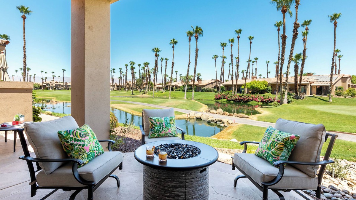 Palm Desert Condo | Palm Valley Country Club Get Away! TWO Guest Rooms on Tee Box #2! TWO ON #2!