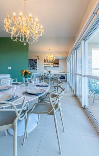 Palmas Apartment | PALMAS EXPERIENCE - APARTAMENTO REQUINTE, vista incrível, em frente ao shopping